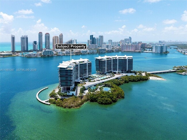 Building Photo - 5500 Island Estates Dr