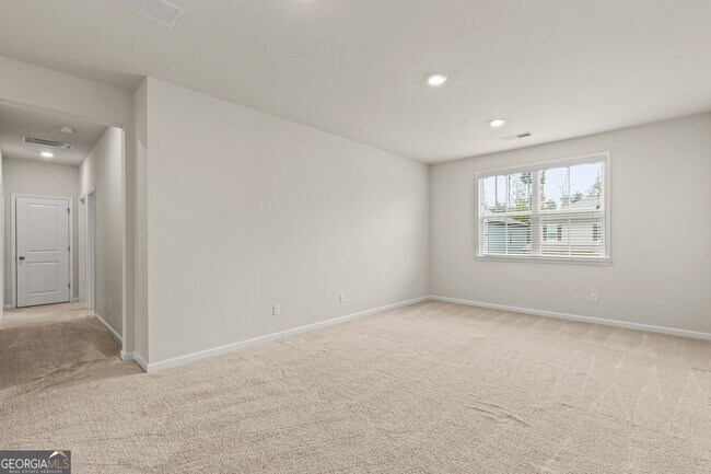 Building Photo - 416 Kinross Ln