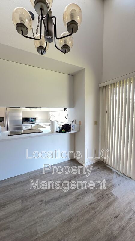 Building Photo - 95-657 Alohilani St