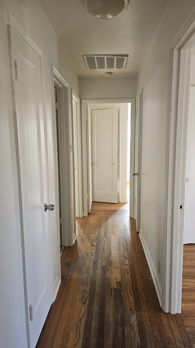 Building Photo - 2545 Nevada Ave