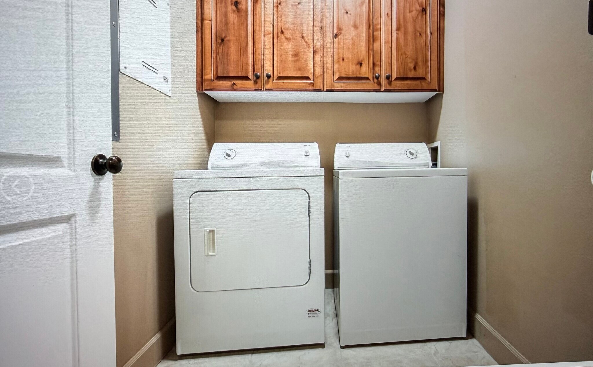 Building Photo - 930 N 980 W