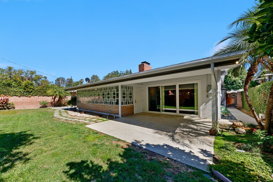 Building Photo - 22951 Austin St