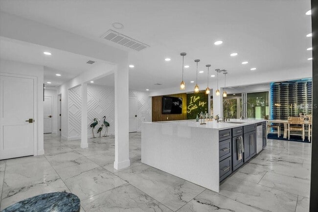 Building Photo - 5624 Cape Leyte Dr