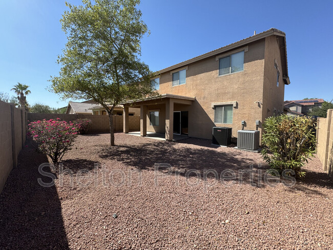 Building Photo - 23769 W La Canada Blvd