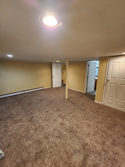 LOFT STYLE BEDROOM 1A - 720 Madison Ave