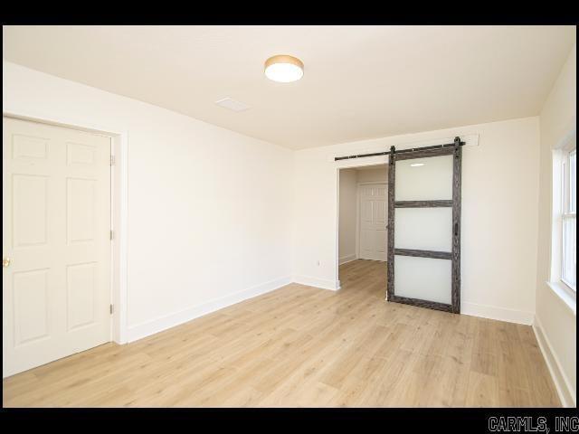 Building Photo - 117 Mitcham Rd