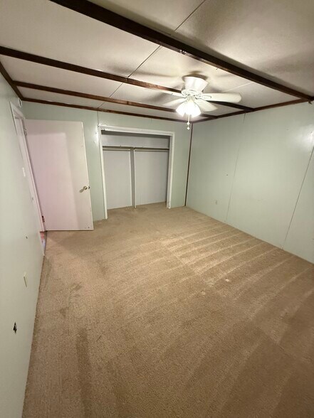 Building Photo - 602 Hillside Ave