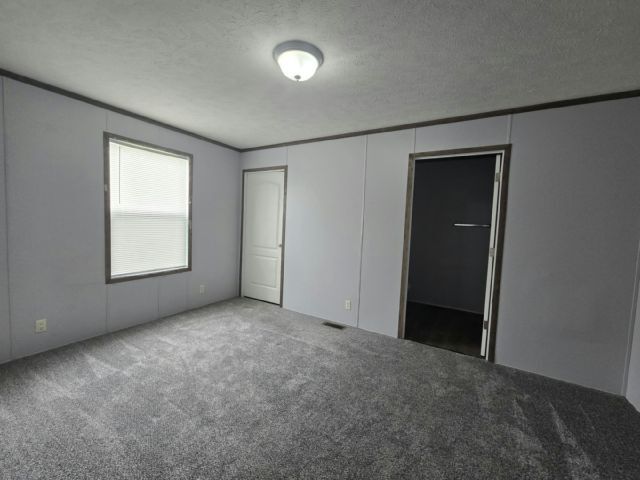 Building Photo - 308 Caesar St