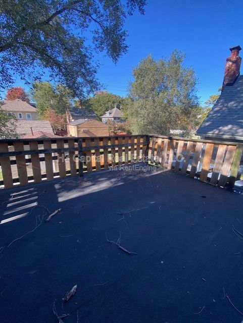 Building Photo - 2251 Delmar Ave