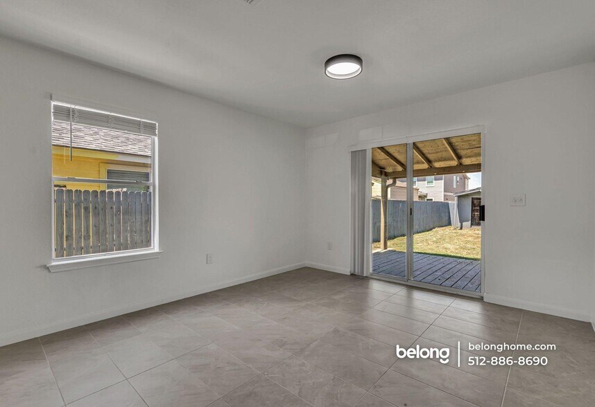 Building Photo - 5008 Irvine Ln
