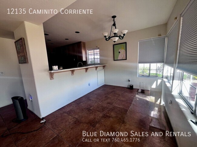 Building Photo - 12135 Caminito Corriente