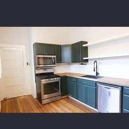 Building Photo - 1835 Young Ave