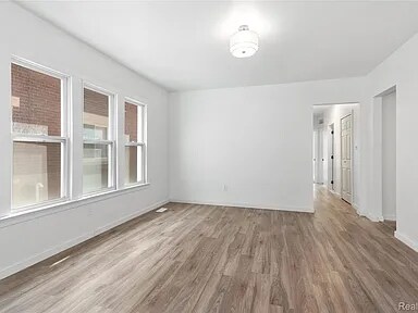 Building Photo - 2509 Gladstone St