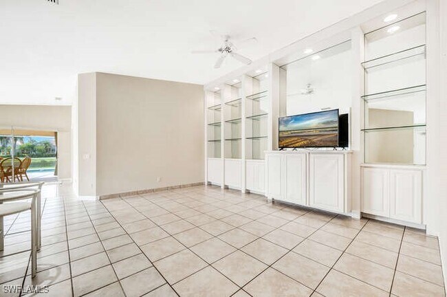 Building Photo - 4986 Ventura Ct