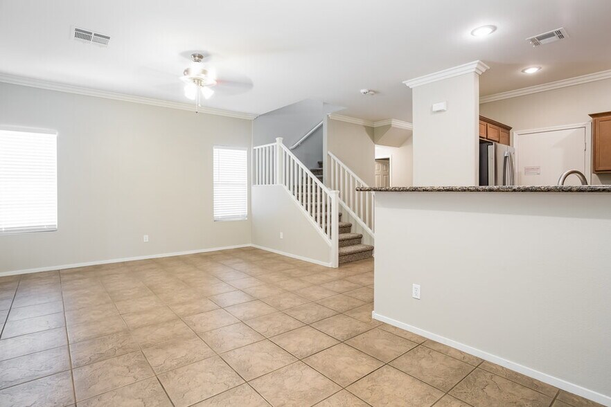 Building Photo - 6333 Blushing Willow St