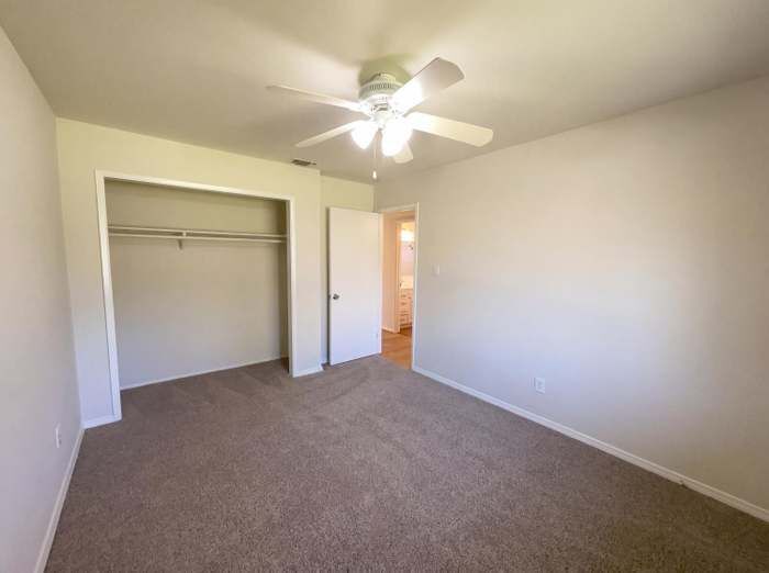 Building Photo - 5316 Marmith Ave