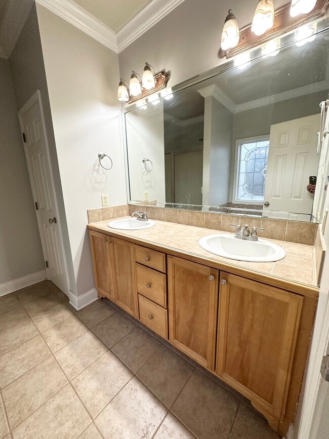 Building Photo - 505 Smith-Reed Rd