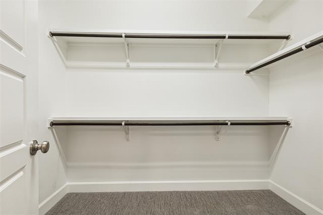 Building Photo - 750 High Garden Pl