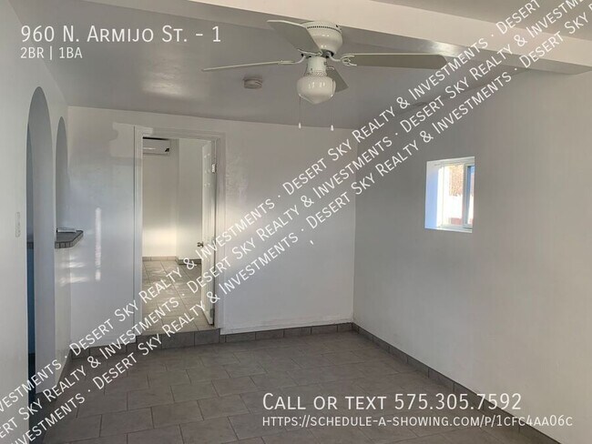 Building Photo - 960 N Armijo St
