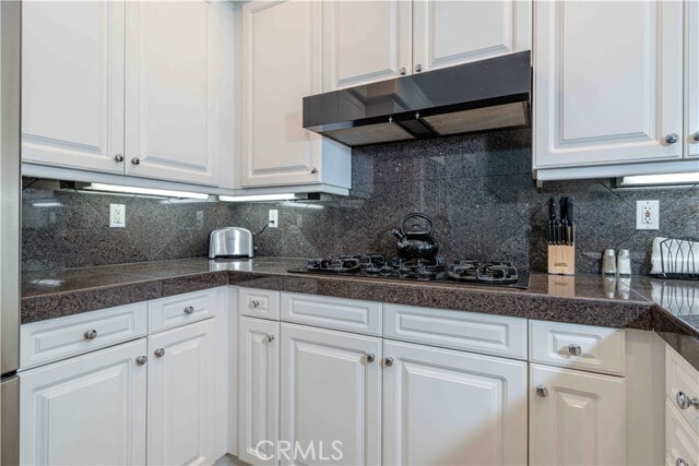 Building Photo - 19271 Surfwave Dr