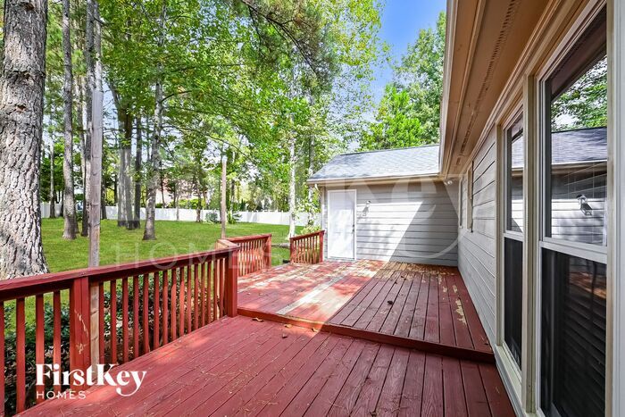 Building Photo - 905 Jacobean Ct
