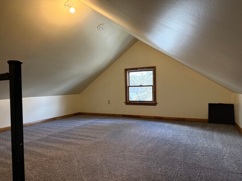 Building Photo - 29 Sussex St