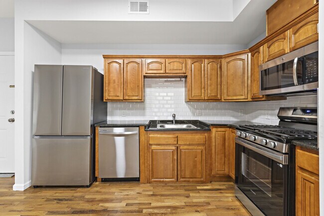 Floorplan - 84-86 Astor Street