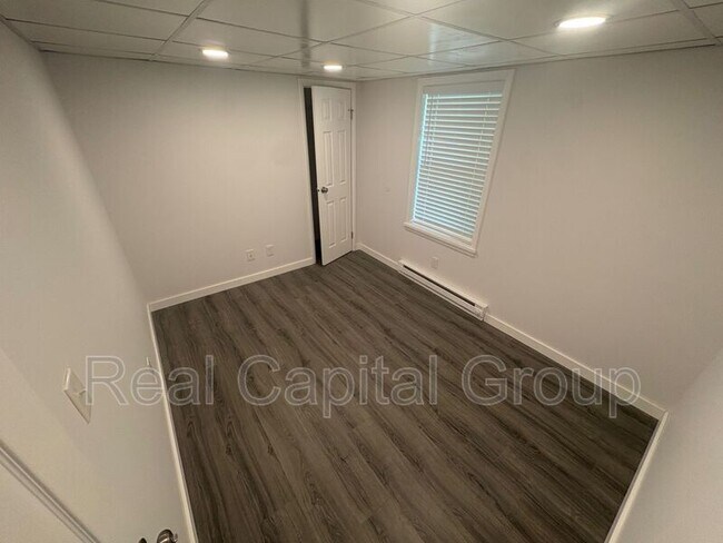 Building Photo - 1106 Rock City Rd