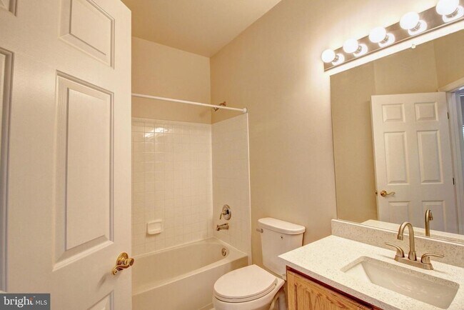 Building Photo - 9394 Penrose St