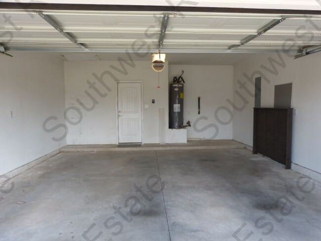 Building Photo - Beautiful Brick home