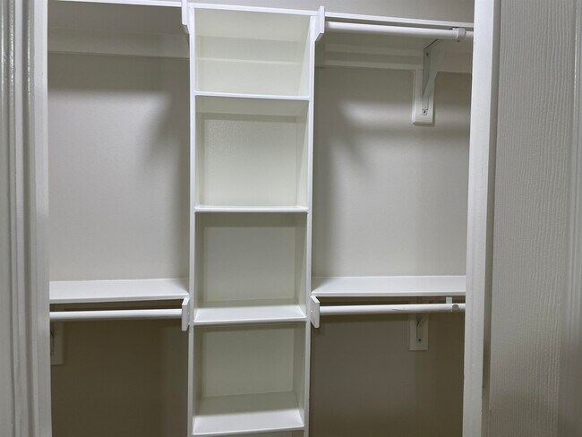 Building Photo - 5402 Marcella Ave