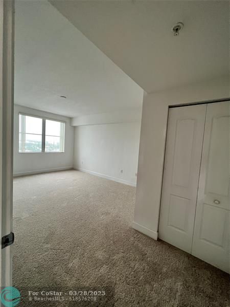 Building Photo - 1830 Radius Dr