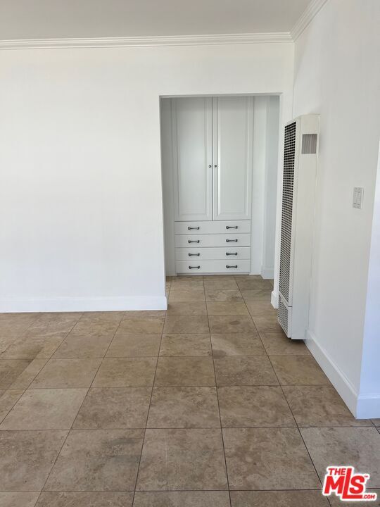 Building Photo - 13636 Cerise Ave