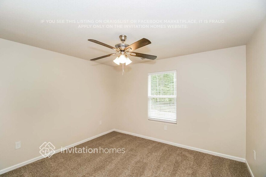 Building Photo - 561 Hawley St