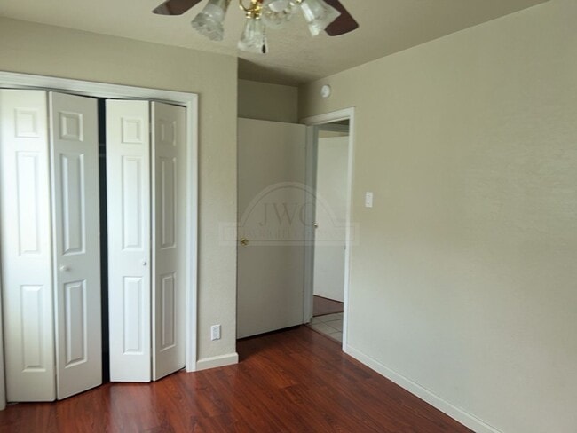 Building Photo - ***2-weeks Free Rent***307 Currie - 3-bedroom home with additional features