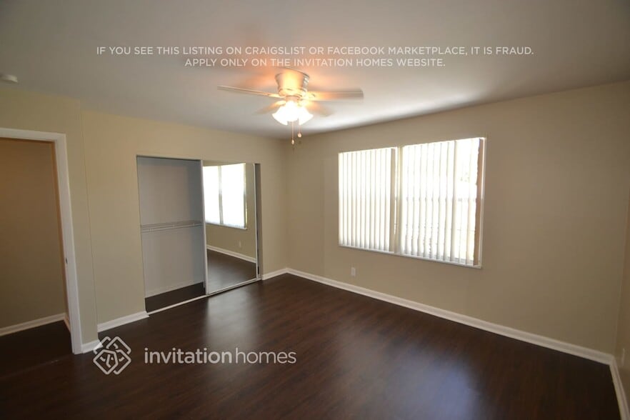 Building Photo - 2632 W Saratoga Dr