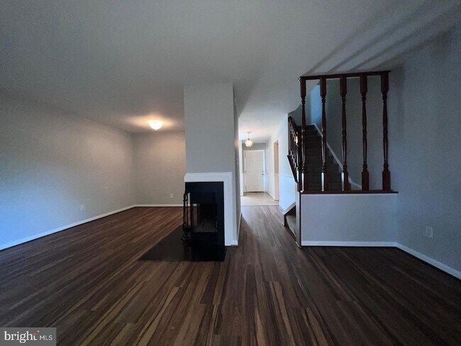 Building Photo - 13710 Autumn Vale Ct