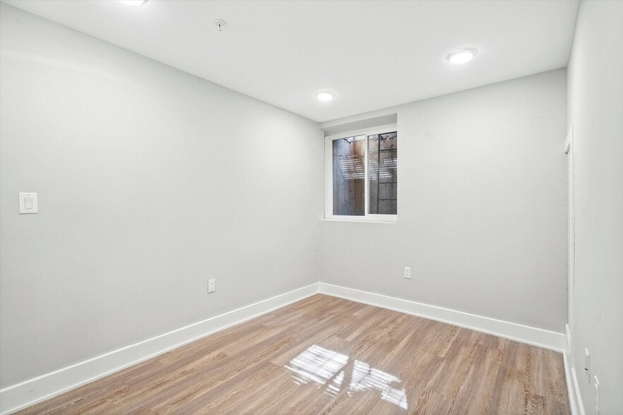 Building Photo - 1511 N 17th St