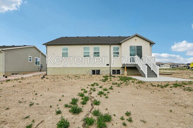 Building Photo - 2568 N 3670 W