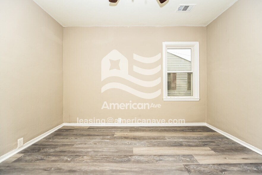 Building Photo - 415 Chamlee Dr