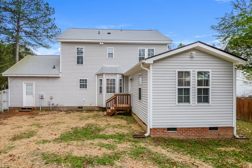 Building Photo - 109 S Lintel Dr