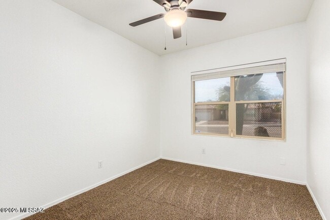 Building Photo - 9162 N Treasure Mountain Dr