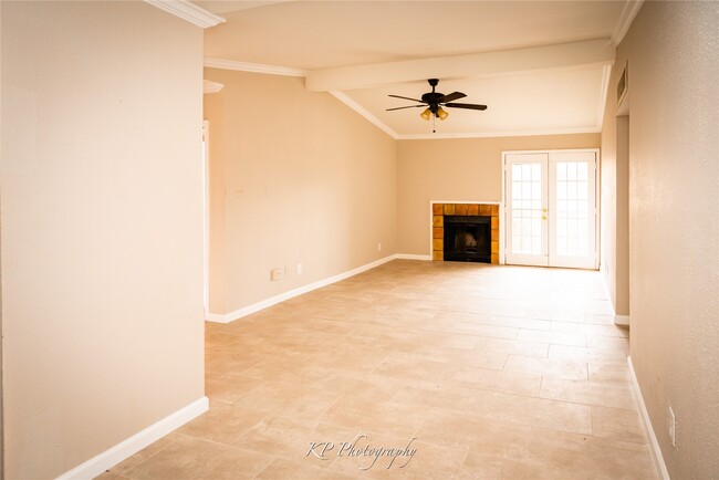 Building Photo - 12500 Sandpiper Dr