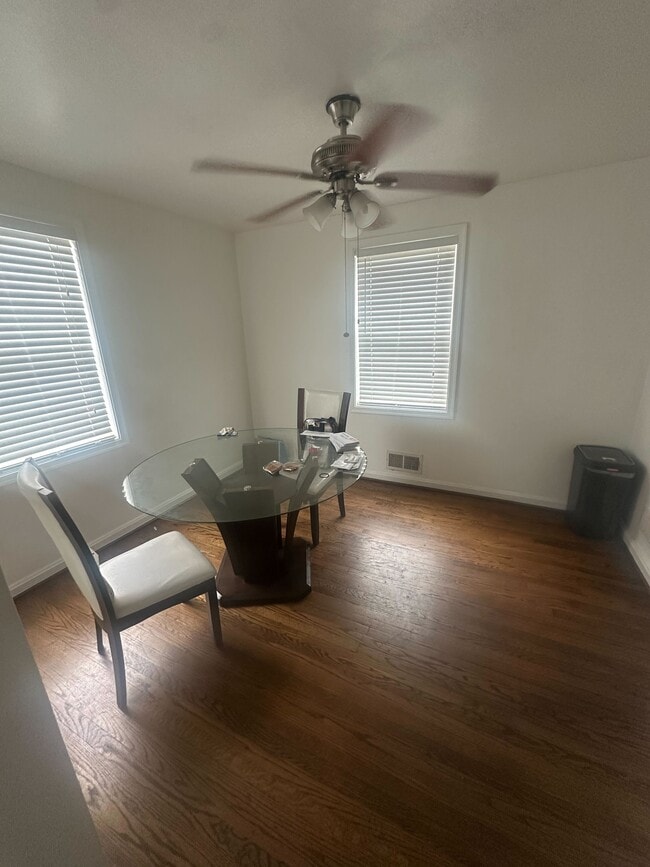 Building Photo - 2301 Iverson St