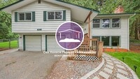 Building Photo - 3 Bed 2 Bath - Large Backyard - Groups - N...