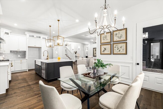 Building Photo - 7158 Sawgrass Dr