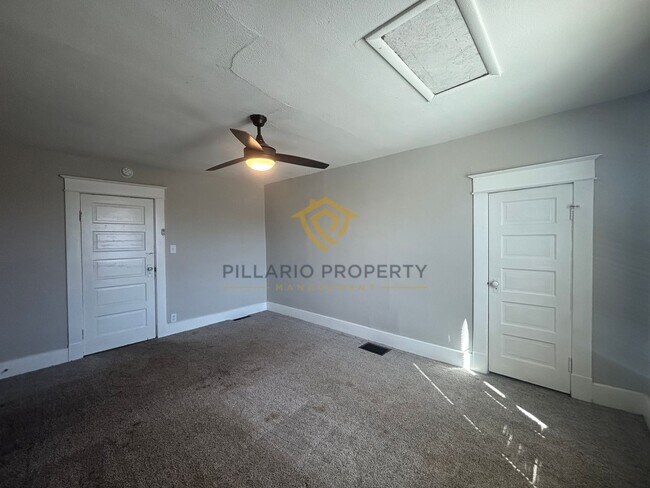 Building Photo - Beautifully Updated, 2-Bedroom, 1.5-Bathroom Located in Brookside Park, Available NOW!