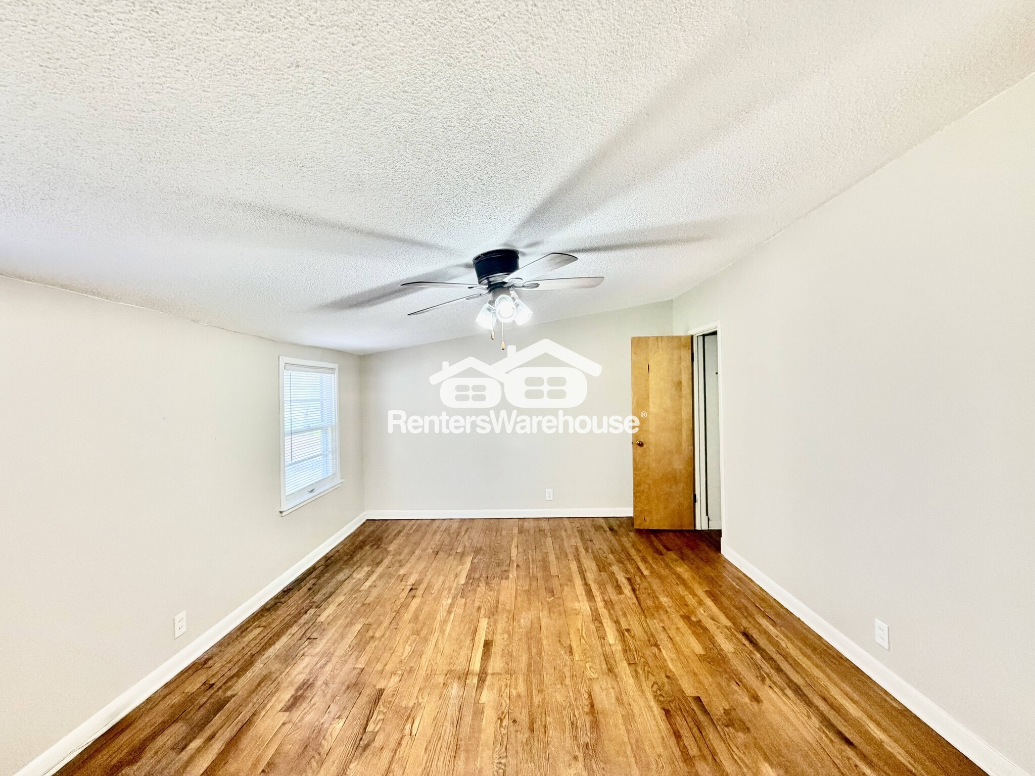 Building Photo - 1145 65th St
