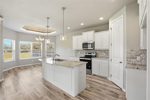 Building Photo - 3316 Windcrest Dr
