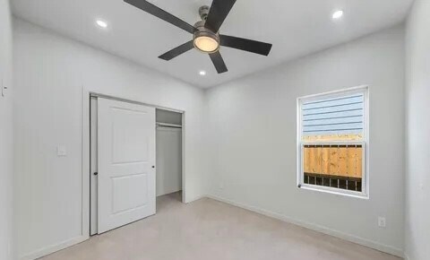 Building Photo - 4984 Alexa Rd